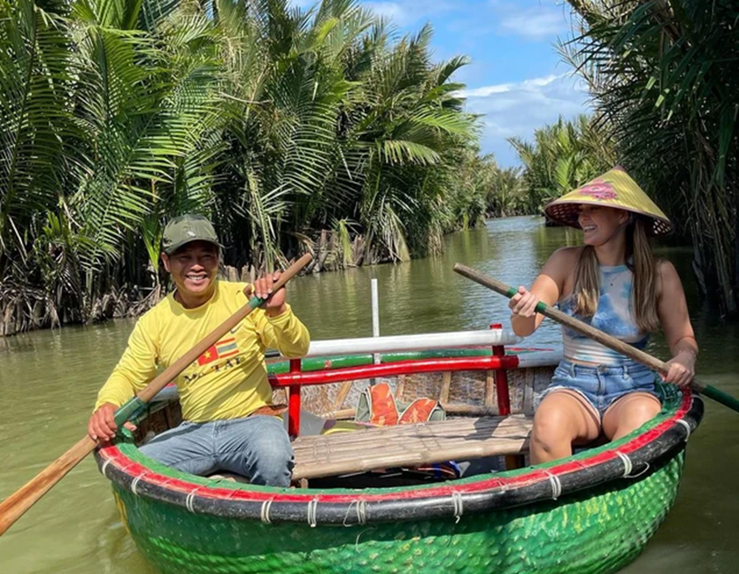 quang cao ve du lich